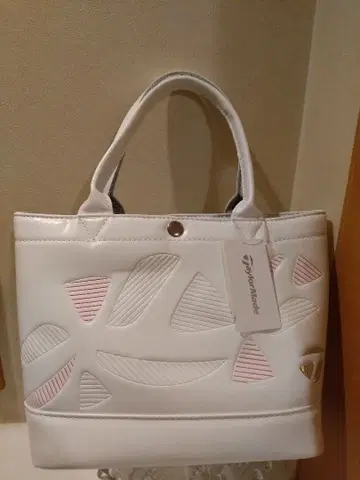 [택 포함 새상품] 테일러메이드 토트 카트백 화이트/화이트