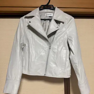 LILY BROWN 라이더 자켓 아이보리 사이즈 1