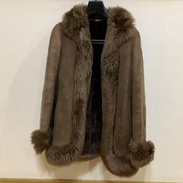 무스탕 코트 퍼 포함 천연 가죽 브라운