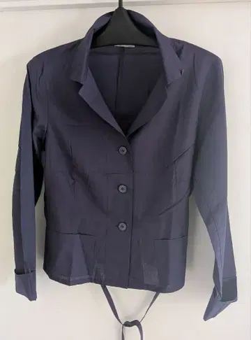 에네스베 네이비 버튼 자켓 허리 리본 포함