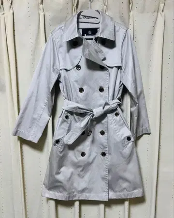새상품급 아쿠아 스큐텀 트렌치코트 스프링 코트 실버 그레이