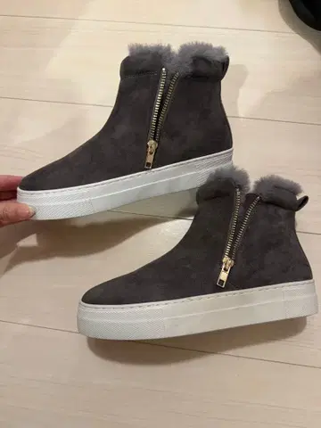 하이컷 웜 퍼 스니커즈 부츠 사이드 지퍼