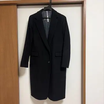 스픽 앤 스팬 블랙 체스터 코트