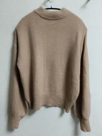 [ VIS ] 핑크 베이지 하이넥 니트 스웨터 긴팔