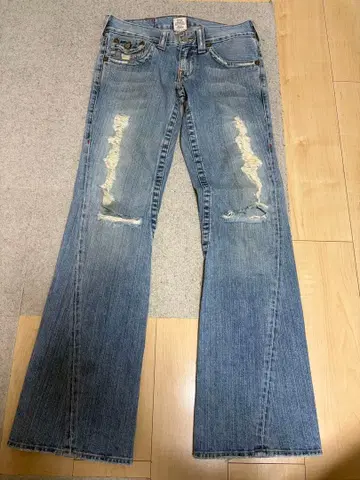 True Religion 803 플레어 데님