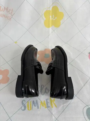 블랙 가죽 로퍼