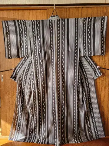 블랙 세로 줄무늬 단의 워셔블 기모노