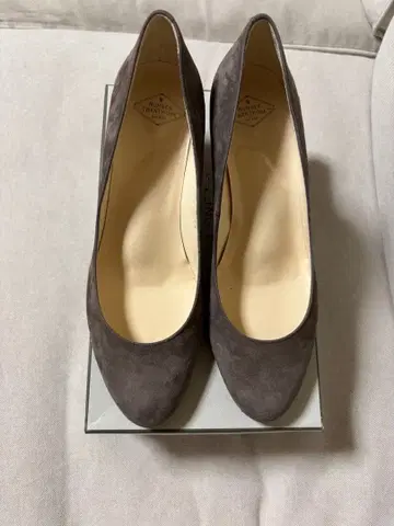 그레이 하이힐 25cm