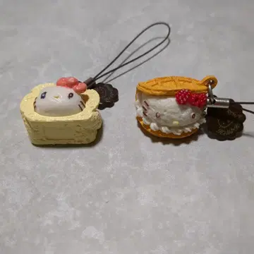 헬로키티 스위츠 마스코트 스트랩 2개