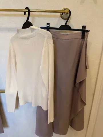 NATURAL BEAUTY 셋업 M 화이트 베이지