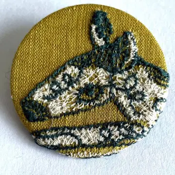 미나 페르호넨 생큐 베리 배지