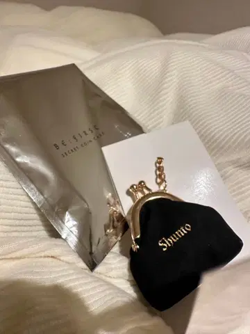 슈노 블랙스 에이드 파우치