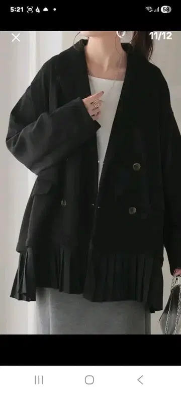 HUG.U 블랙 테일러드 자켓