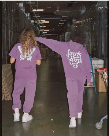 Girls Don't Cry UNION LA 한정판 후드티