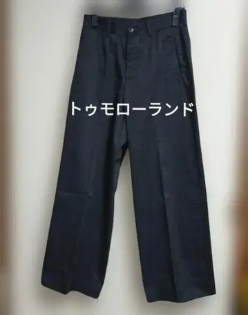 투모로우랜드 42 블랙 와이드 팬츠 심플한 디자인