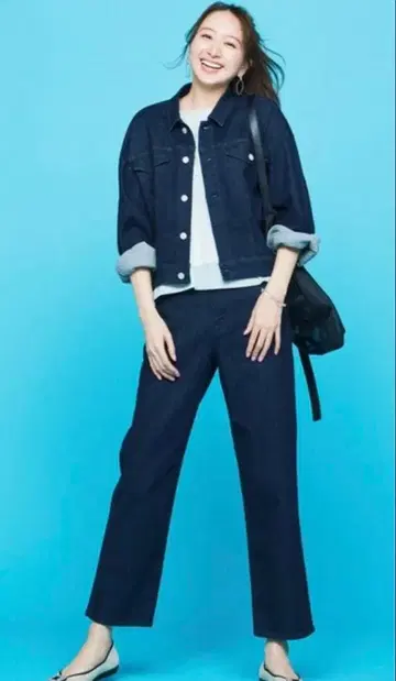 UNFILO 발수 테이퍼드 데님