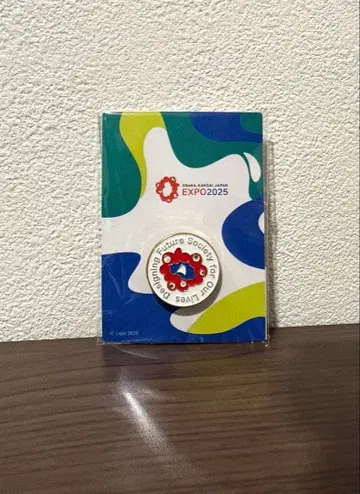 오사카 간사이 만박 핀 배지 색상 차이 미야쿠미야쿠 윙크 기념 티켓