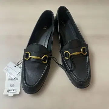 [ 택 포함 새상품 ] ZARA 천연 가죽 로퍼 블랙