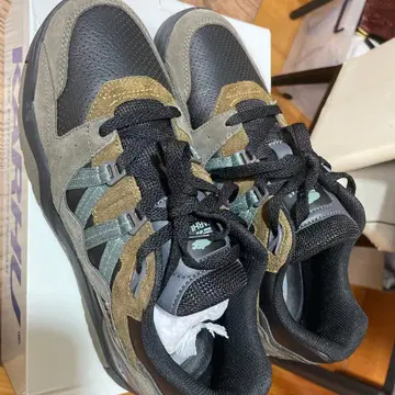 KARHU 스니커즈 미사용 새상품 28cm F850004