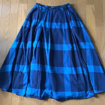 LOURDES 루르드 Squady 플레어 스커트 체크 네이비