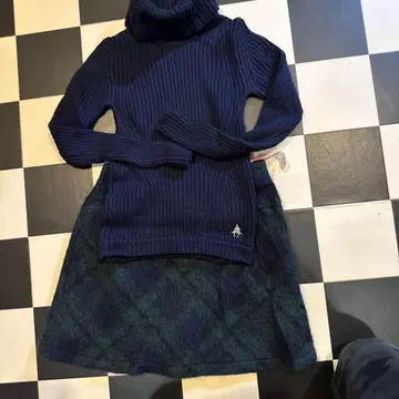 Paul Stuart 네이비 터틀넥 원피스