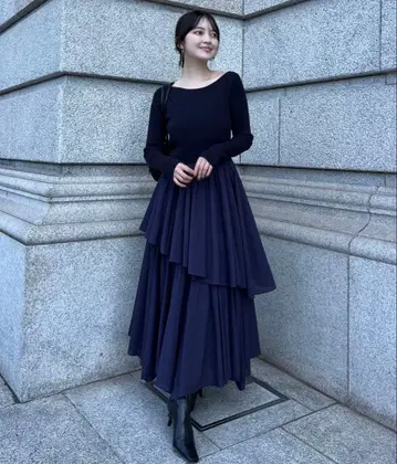 anuans 보트넥 불규칙 밑단 도킹 니트 원피스