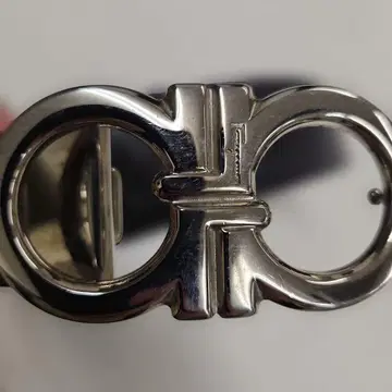 페라가모 실버 버클 벨트 리버서블 사양