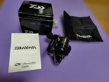 새상품급 다이와 Daiwa 2508PE 스피닝 릴