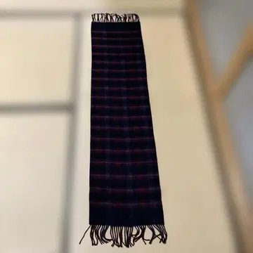 다크 퍼플 블랙 체크 머플러