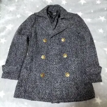 그레이 계열 더블 브레스트 트위드 코트