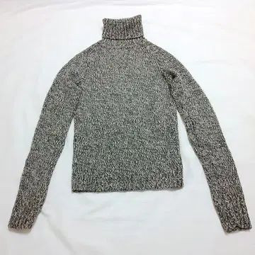 theory 띠어리 터틀넥 니트 울 100% 브라운 계열 새상품급