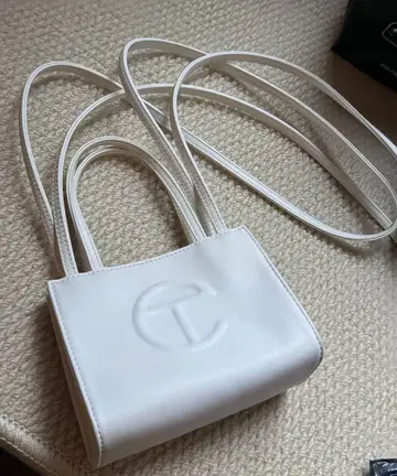 TELFAR 숄더백 화이트 스몰 미국 구매