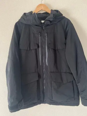 유니클로 하이브리드 다운