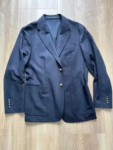 유니클로 감동 블레이저 네이비 블레이저