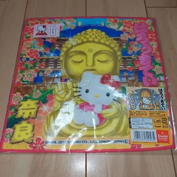 새상품 나라 한정판 헬로키티 지역 한정 손수건 금 대불 타월 손수건