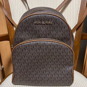 새상품급 MICHAEL KORS 브라운 백팩