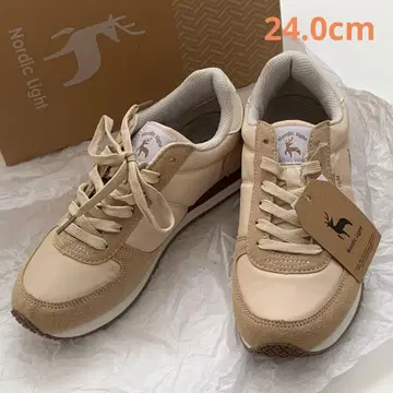 노르딕 스니커즈 베이지 24.0cm [ 거의 새상품 ]