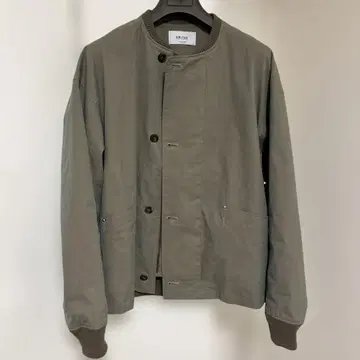 UNITUS 밀리터리 자켓 올리브 그린