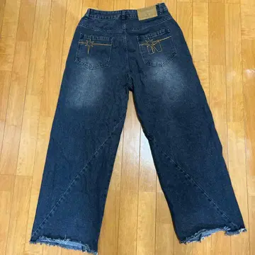 다크 블루 플레어 컷 데님