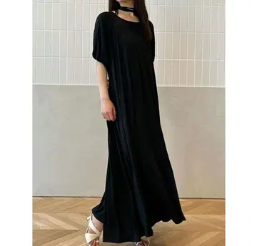 에이미 이스트 월 새상품 원피스