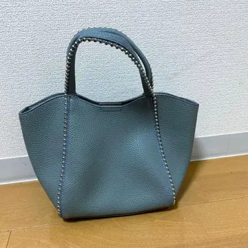 BEAUTY&YOUTH 스카이블루 톤 다운 블루 숄더 스트랩 핸드백