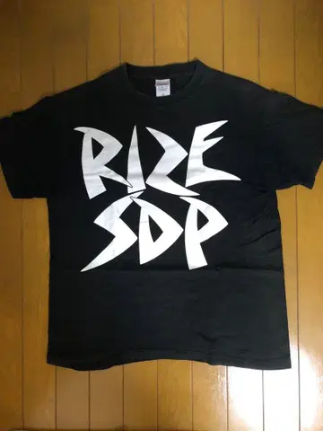 RIZE SDP 블랙 T셔츠 M 사이즈