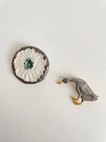 오리와 꽃 브로치 세트