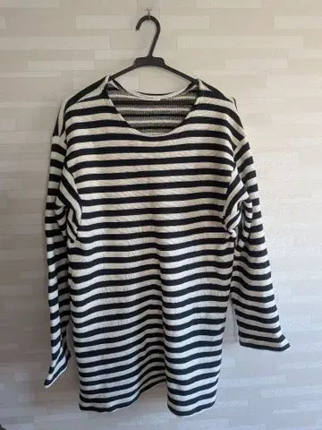 CLANE 보더 무늬 긴팔 니트 사이즈 1