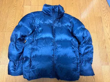 유니클로 울트라 라이트 다운 볼륨 자켓 M 네이비