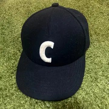 치이백 chiiiibag 울 캡 블랙