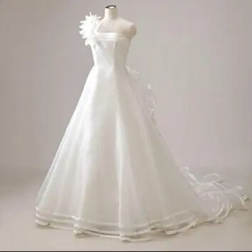 12/6까지 가격 화이트 웨딩 드레스 한쪽 어깨 스트랩