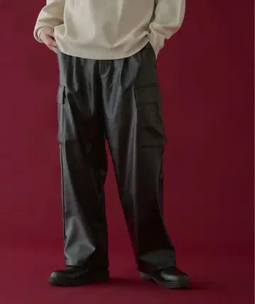 블랙 카고 팬츠 합성 피혁 4 포켓