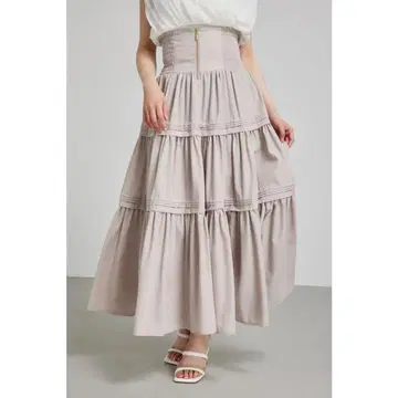 rienda 허리 셔링 턱 디자인 플레어 스커트