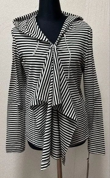 [새상품] 쿨카레안 (COURDARGENT) 후드티 사이즈 40